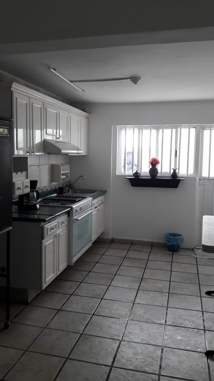ليون Hostal Yapa المظهر الخارجي الصورة