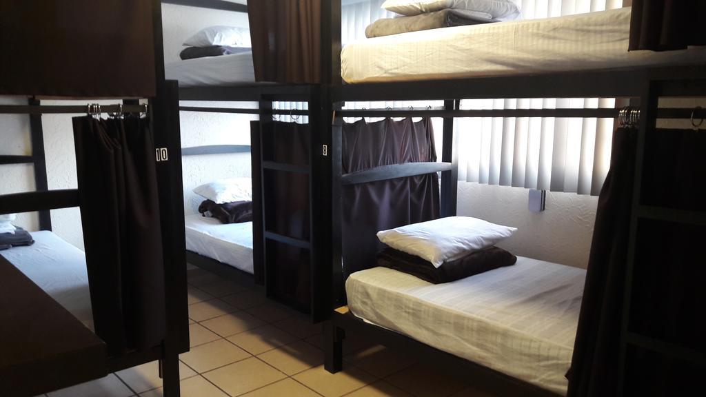 ليون Hostal Yapa المظهر الخارجي الصورة