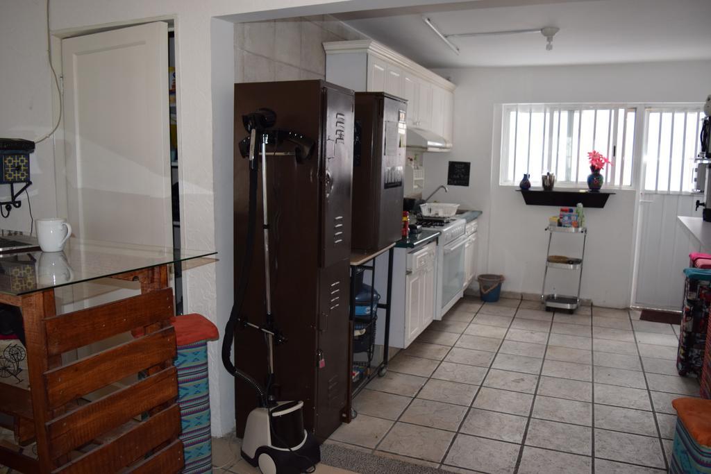 ليون Hostal Yapa المظهر الخارجي الصورة