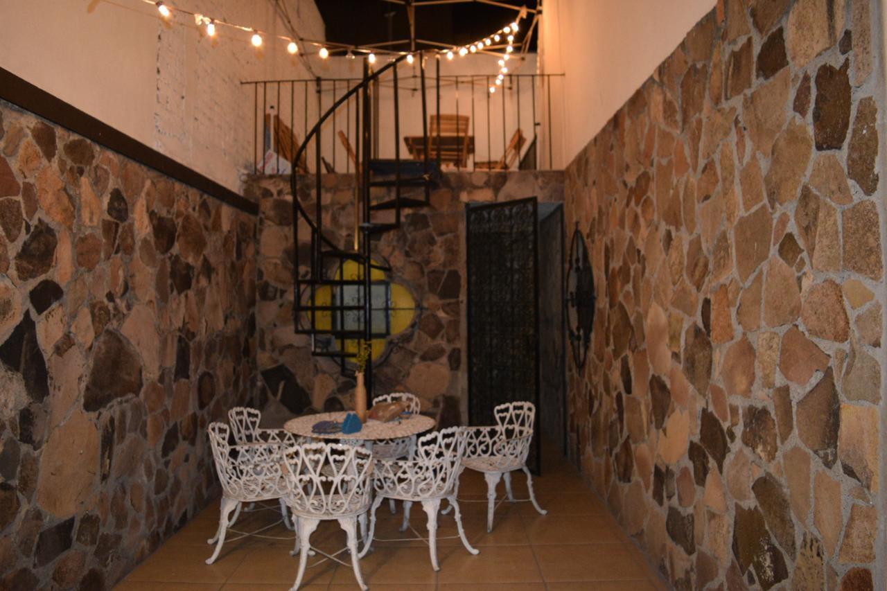ليون Hostal Yapa المظهر الخارجي الصورة